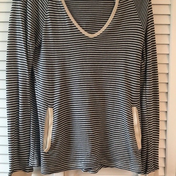 Roxy V-Neck Striped Hoodie - Picture 2 of 6